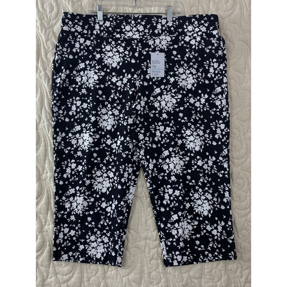 NEW Croft & Barrow Effortless Stretch Capris Sz 18R Black Floral Mid Rise Pants